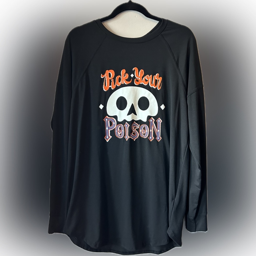Halloween Erin Raglan Sleeve Top